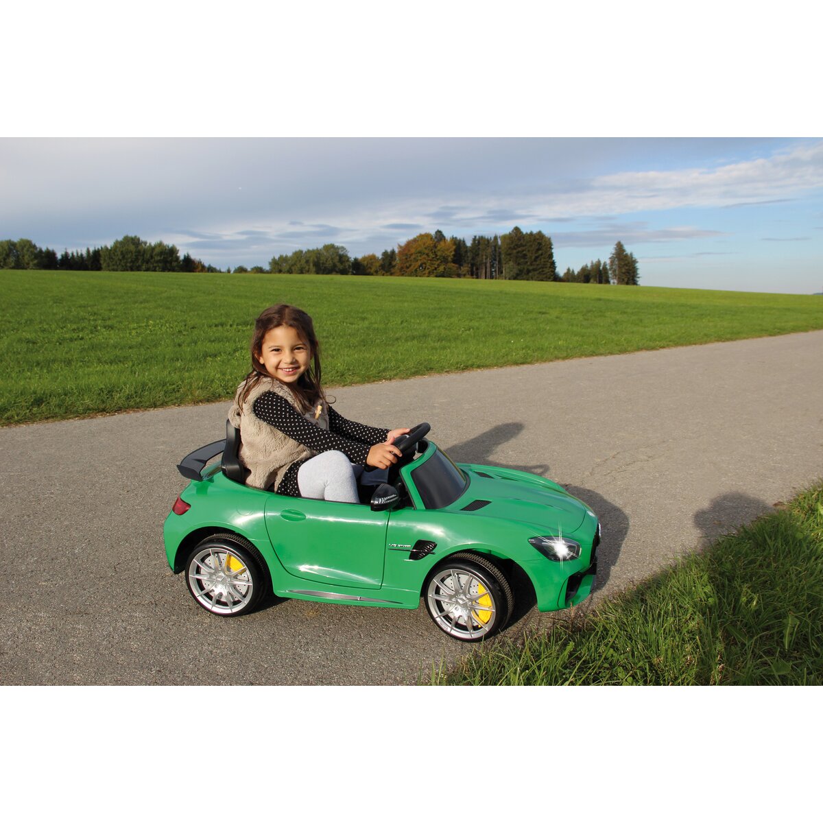 Ride-on Mercedes-AMG GT R grün 2,4GHz 12V - Traptreckerde