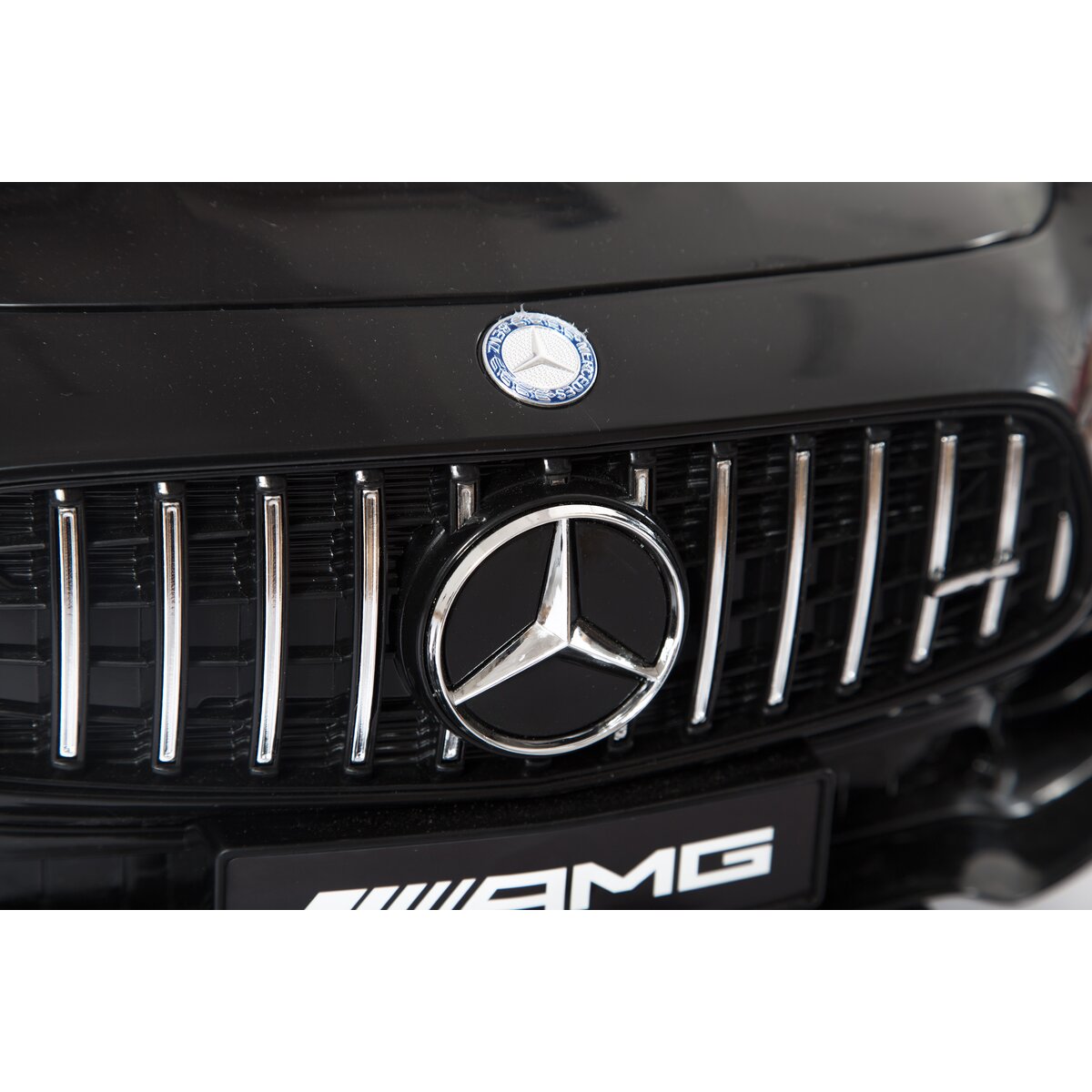 Ride-on Mercedes-AMG GT R schwarz 2,4GHz 12V - Traptreckerde