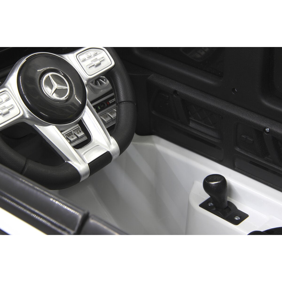 Ride-on Mercedes-AMG G 63 weiß 12V - Traptreckerde